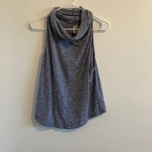 Turtle neck tank top